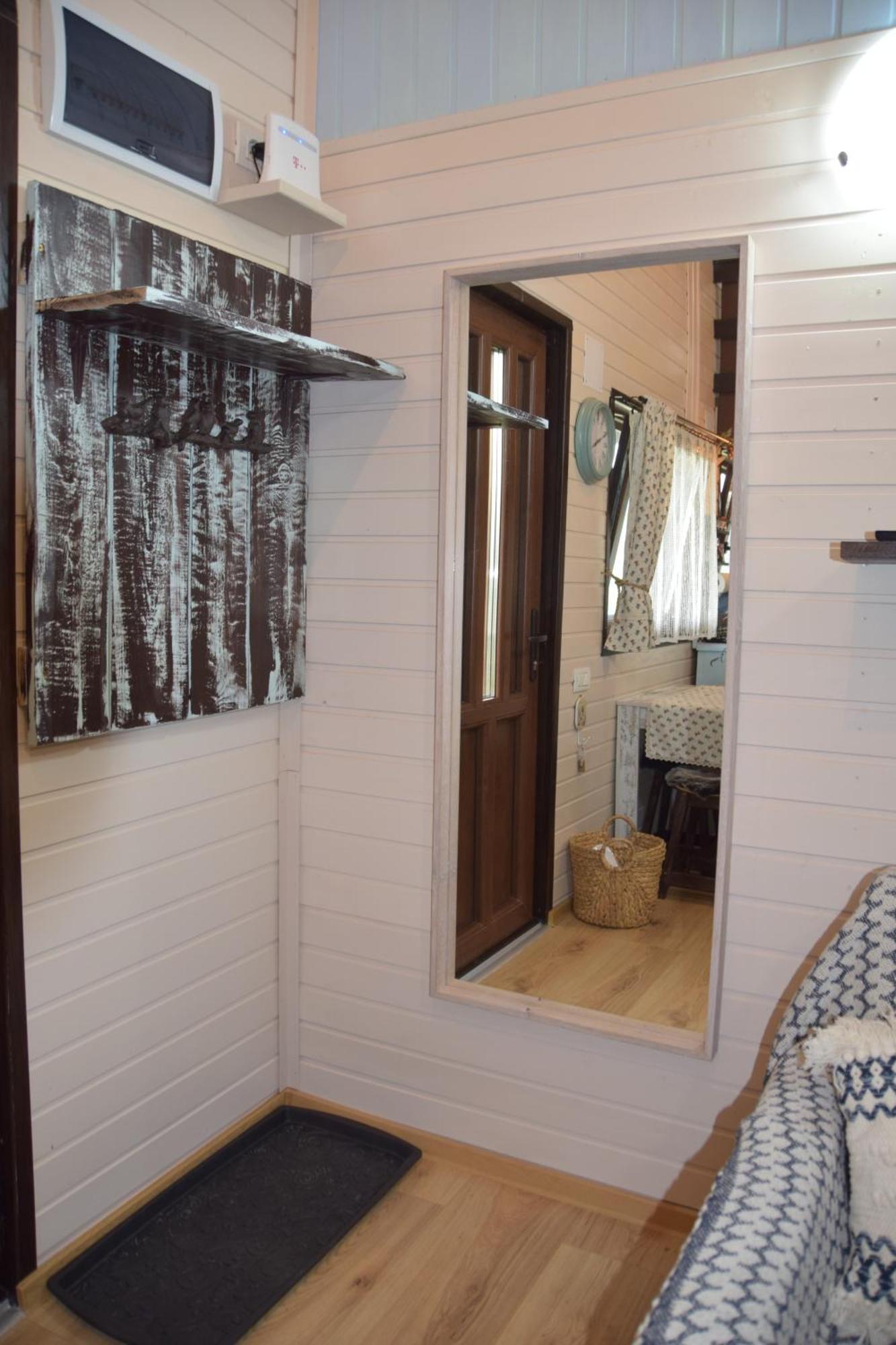 Magura Rustic Tiny House Villa ภายนอก รูปภาพ